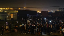 Ночной клуб на воде затонул в Белграде в канун Нового года