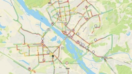Сразу несколько аварий спровоцировали девятибалльные пробки в Новосибирске утром 16 января