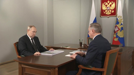 Путин провел встречу с губернатором Санкт-Петербурга