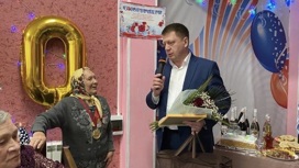 В Бурятии 100-летний юбилей отметила ветеран труда России
