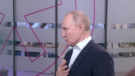 Путин обсудил со студентами вопросы, которые касаются всех