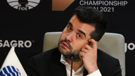 Непомнящий сохранил второе место в рейтинге FIDE