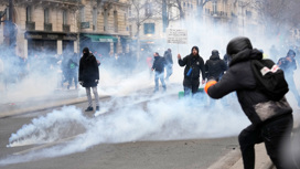 Новые обстрелы, Минские соглашения и забастовки во Франции