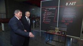 Владимир Путин провел встречу с губернатором Волгоградской области
