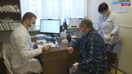 Помогать людям – призвание нового терапевта в Дедовичской поликлинике Павла Лукина