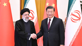 Сближение Ирана и Китая вызывает недовольство за океаном
