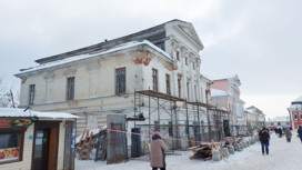 Реставрация исторических домов-близнецов началась на соборной площади Арзамаса