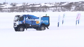 В Набережных Челнах прошли первые ледовые гонки на грузовиках