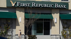 Американский First Republic Bank запросил помощи