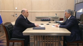 Премьер встретился с Володиным в преддверии отчета правительства