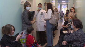 Врачи из Новосибирска ведут прием в детской клинической больнице в Чите