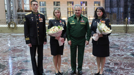 Шойгу наградил женщин, отразивших атаку дронов на Крым