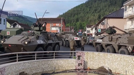 Натовские миротворцы угрожают силой сербам в Косове