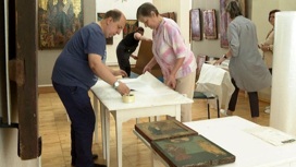 Иконы Музейного объединения "Художественная культура Русского Севера" отправились в Вологду