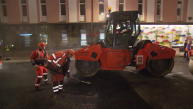 В центре Москвы обновляют дорожное полотно по бесшовной технологии