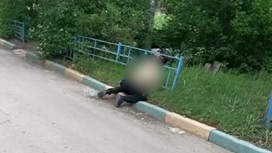 Тело застрявшего головой в заборе мужчины нашли в Нижнем Новгороде