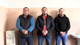 в оренбурге арестован лидер преступной группы близнецы считавший себя царем богов. 6. в оренбурге арестован лидер преступной группы близнецы считавший себя царем богов фото. в оренбурге арестован лидер преступной группы близнецы считавший себя царем богов-6. картинка в оренбурге арестован лидер преступной группы близнецы считавший себя царем богов. картинка 6. 25 марта Ленинский районный суд Оренбурга отправил в следственный изолятор 41-летнего лидера ОПГ "Близнецы", которая специализировалась на рэкете. Ранее ему удавалось избежать тюрьмы благодаря психиатрическому диагнозу. Следователи проверяют причастность всех членов ОПГ к разным преступлениям. Лайф выяснил, как жила группировка и чем прославился её главарь. в оренбурге арестован лидер преступной группы близнецы считавший себя царем богов. 6. в оренбурге арестован лидер преступной группы близнецы считавший себя царем богов фото. в оренбурге арестован лидер преступной группы близнецы считавший себя царем богов-6. картинка в оренбурге арестован лидер преступной группы близнецы считавший себя царем богов. картинка 6. 25 марта Ленинский районный суд Оренбурга отправил в следственный изолятор 41-летнего лидера ОПГ "Близнецы", которая специализировалась на рэкете. Ранее ему удавалось избежать тюрьмы благодаря психиатрическому диагнозу. Следователи проверяют причастность всех членов ОПГ к разным преступлениям. Лайф выяснил, как жила группировка и чем прославился её главарь.