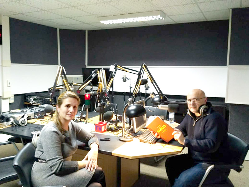 Николай Мамулашвили и Зоя Махмудова в студии "Радио России"