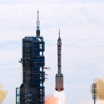 Ракета-носитель Long March-2F Y12 вывела корабль на орбиту 17 июня 2021 года.