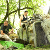 В Новосокольническом районе поисковики подняли останки советского летчика и фрагменты самолета