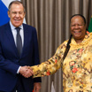 Министр иностранных дел ЮАР Пандор пошутила на встрече с Лавровым