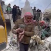 В Сирии спасли новорожденного, а его мать погибла под завалами