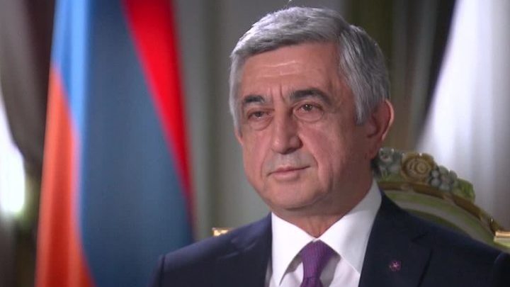 Саргсян подписал закон о российском оборонном кредите на $ 100 млн