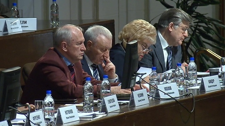 На общем собрании академиков РАН говорили о роботах в сельском хозяйстве и "воротах Крыма"