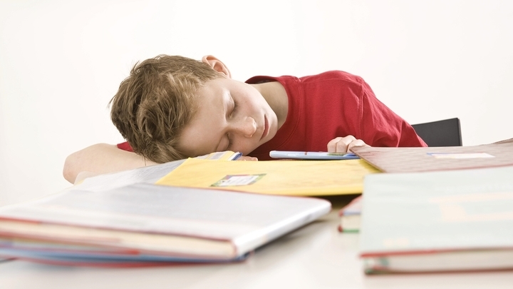 Мнение Мясникова: каким детям нельзя без дневного сна