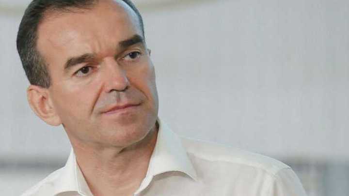 Вениамин Кондратьев: площадь возгорания в Утрише составляет около 107 гектаров. Интервью на "России 24"