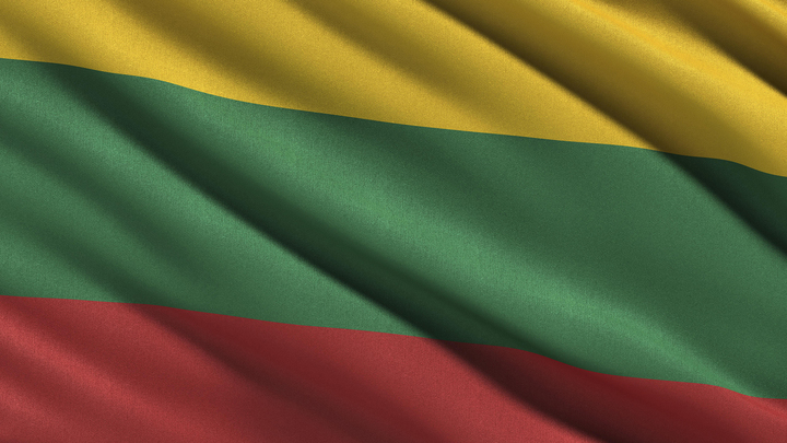 Литва "с нетерпением ждет" реализации новых антироссийских санкций