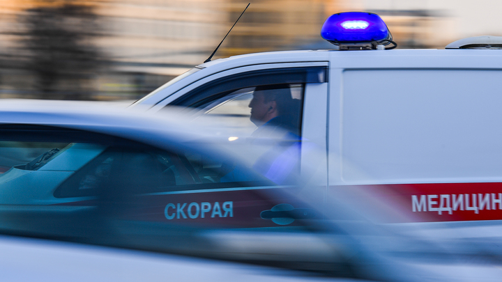 Пьяный мигрант напал на медиков скорой в центре Петербурга