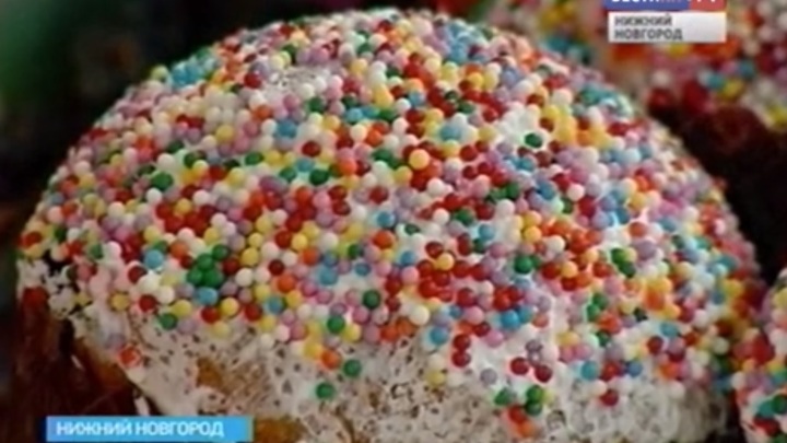 Гигантский кулич испекли на Пасху в Сормове () Гигантский кулич испекли на Пасху в Сормове