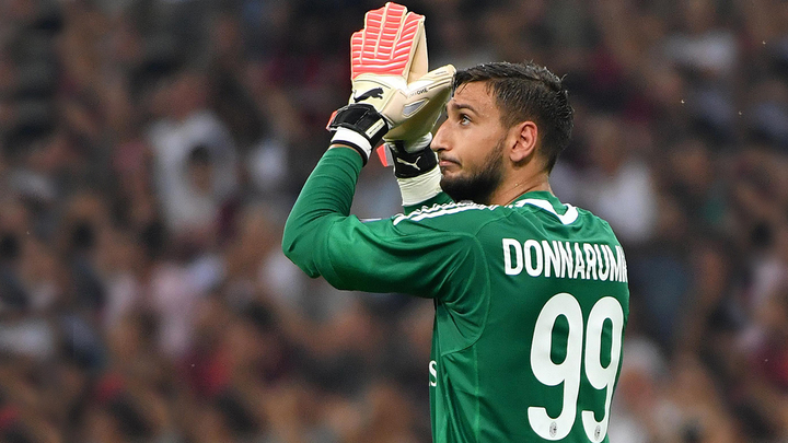 Luchshij Futbolist Evro 2020 Donnarumma Poproshalsya S Milanom