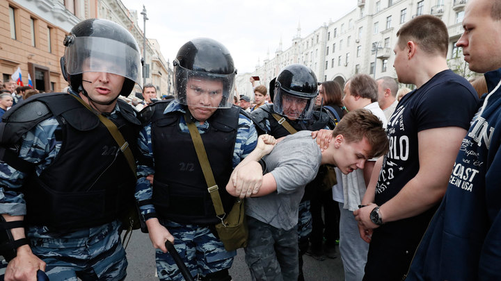 Глаза после перцового баллончика фото