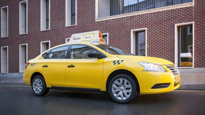 Латвийские таксисты просят не закрывать Yandex Taxi