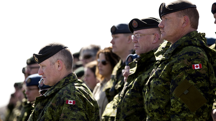 Канадские военные наставники вылетели на Украину