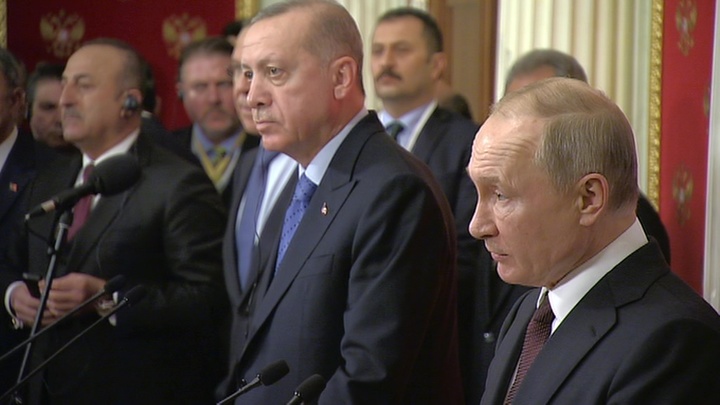 Путин и Эрдоган договорились о прекращении огня в Идлибе