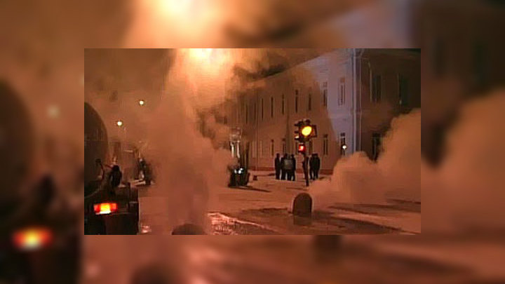 Морозы и снег - почти во всех регионах страны. И пока в одних областях ждут от природы милости, в других пугают зиму тем, чего она боится больше всего