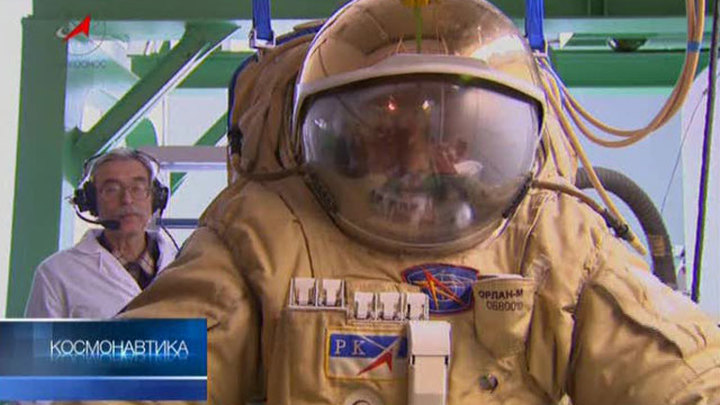 Что используется в скафандре орлан мкс для регулирования температуры космонавта