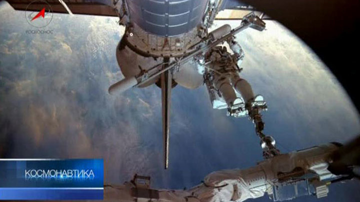 Что используется в скафандре орлан мкс для регулирования температуры космонавта