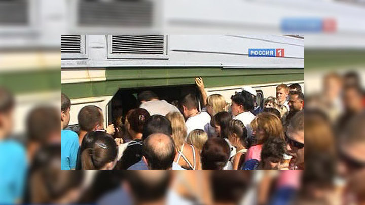 Что будет если забраться на крышу вагона. Смотреть фото Что будет если забраться на крышу вагона. Смотреть картинку Что будет если забраться на крышу вагона. Картинка про Что будет если забраться на крышу вагона. Фото Что будет если забраться на крышу вагона