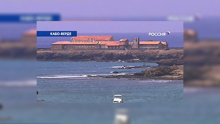 За освобождение сухогруза Arctic Sea с российским экипажем на борту пираты требовали миллион евро