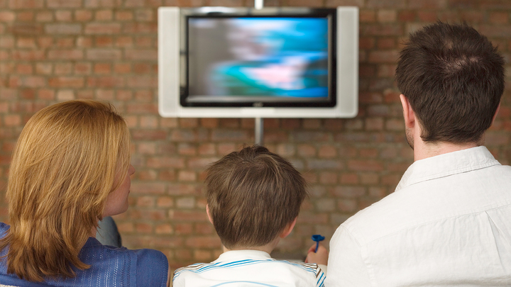 Психологи дали советы, как пережить карантин с родными и