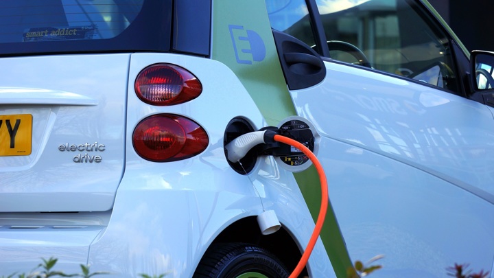 Мировой рынок зарядок для электромобилей достигнет $93 млрд к 2027 году
