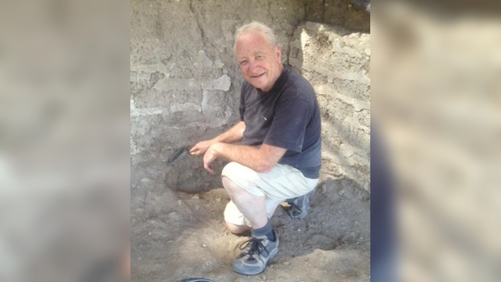 Якоб Шрайбман (на фото) на восьмом десятке не только стал археологом, но и привнёс в эту науку новые идеи.