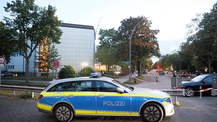 Электрокар с автопилотом попал в смертельное ДТП на трассе в Германии