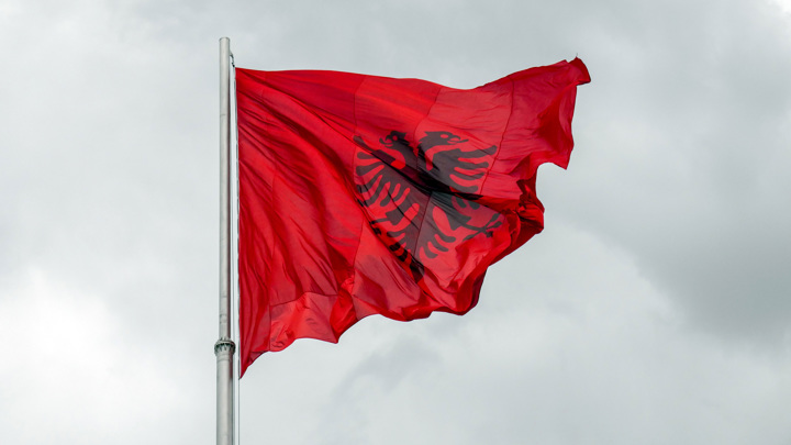 Албания отменит визы для россиян до 30 сентября