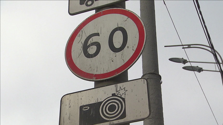 В Москве исчезнут дорожные знаки, предупреждающие о камерах