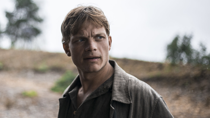 Евгений Ткачук о своем герое в "Обители": "Бог в нем уничтожен"